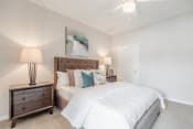 Thumbnail 6 of 19 - Large bedroom at Edgewater, Lewisville, 75057