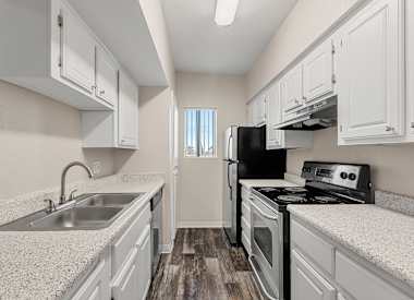 Kitchen counters, cabinetry and appliances at Villa Toscana