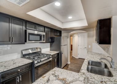 San Montego Apartments kitchen with stainless steel appliances - Mesa, AZ