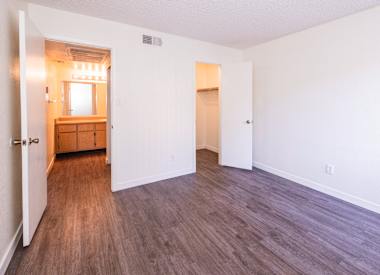 Unfurnished bedroom at Boulder Creek Apartments.