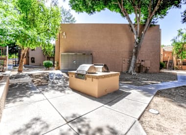 Outdoor grills at Boulder Creek Apartments.
