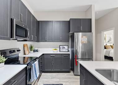Apartment kitchen at Axis Camelback.