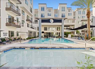 Pool and poolside area at Axis Camelback.