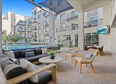 Shared outdoor space at Axis Camelback.