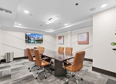 Shared meeting room at Axis Camelback.