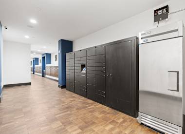 Package lockers at Axis Camelback.