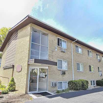 building picture of the christopher apartments
