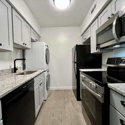 gourmet kitchen at renova of brunswick apartments, brunswick, ohio