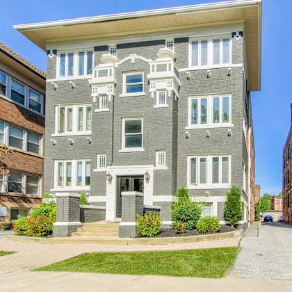 the kurtland apartments