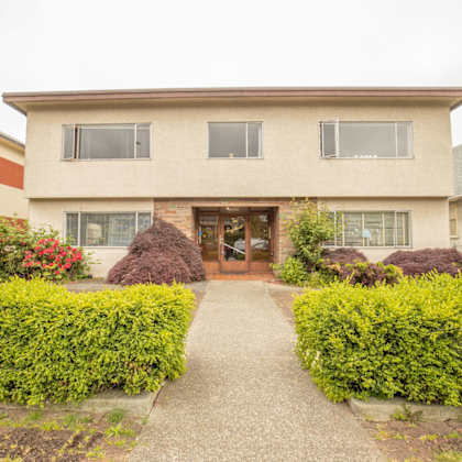 bay court apartments