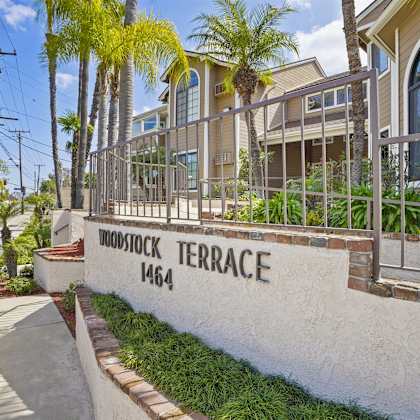 a building with the name "woodstock terrace" is visible.
