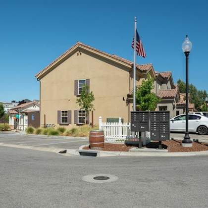 exterior landscape at renew atascadero, atascadero, ca
