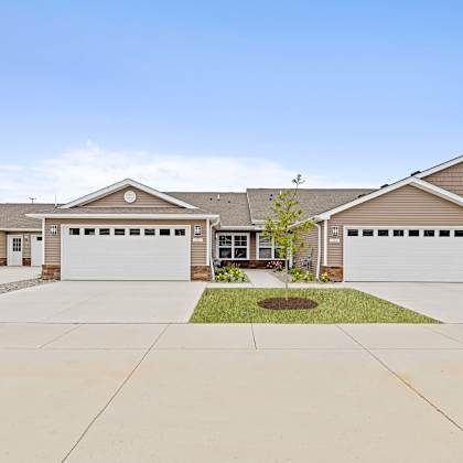 redwood bellevue south 25th street exterior bellevue nebraska apartment rentals
