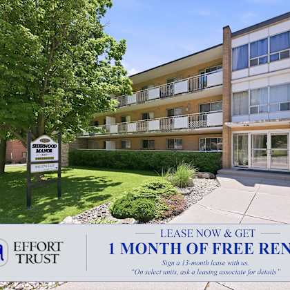 a sign for effort trust offers a free month of rent for leasing.