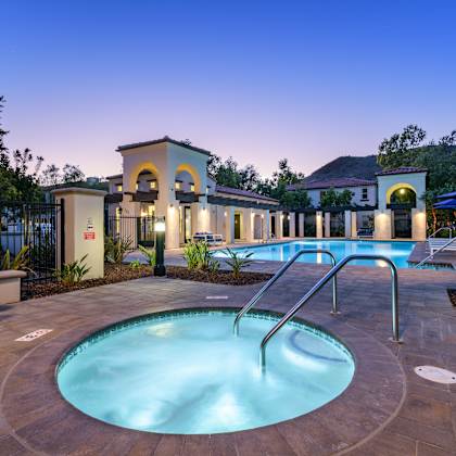 pool and jacuzzi  at mission hills, california