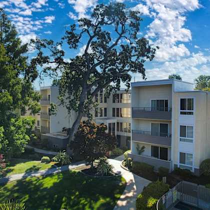 community entrance at the retreat at walnut creek, walnut creek, ca