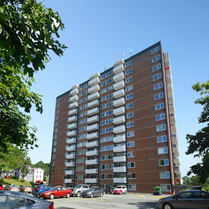 1 oak street exterior