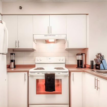 100 lower ossington avenue kitchen