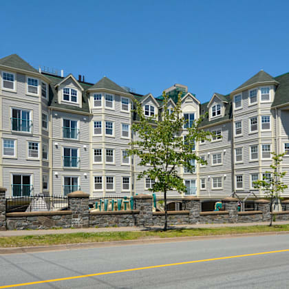 6101 south exterior