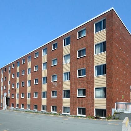 maplehurst apartments exterior