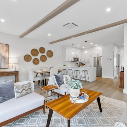 sherwood corssing townhomes - living room
