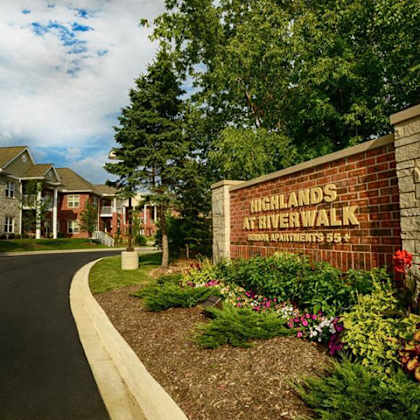 access controlled community atat highlands at riverwalk apartments 55+ in mequon, wi