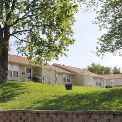 crestview village exterior 1