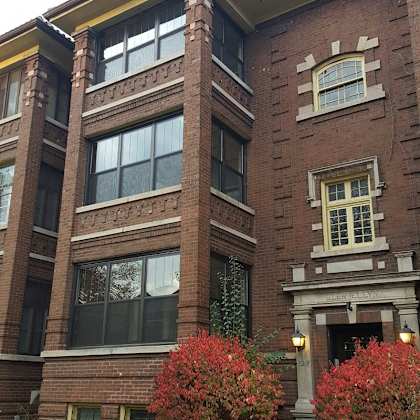 127-33 s harvey ave front pictuere
