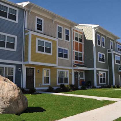 temple landing exterior 1