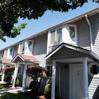 property exterior at lorence court apartments, portland, oregon 97216