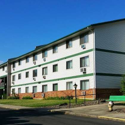 burrell street apartments