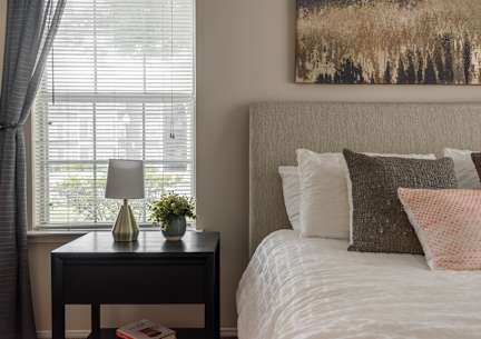 Modern kitchen and living area at Riverset Memphis apartments 