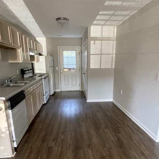 Property Details for 100115 HAMPTON LANE from JW Hunter Company, Inc.