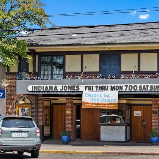 A building with a sign that says "Indiana Jones" on it.