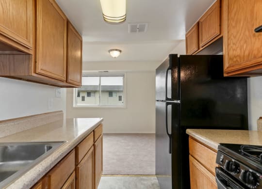 Fully Furnished Kitchen With Stainless Steel Appliances at The Fields of Alexandria, Alexandria, Virginia