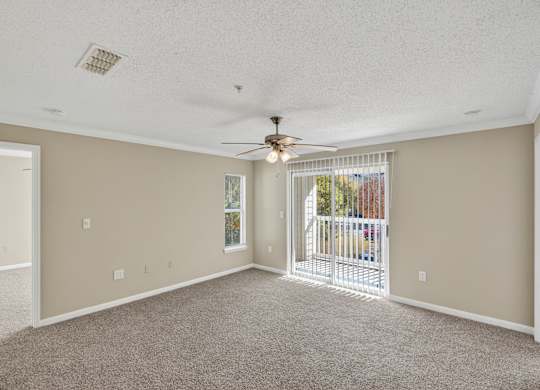 Spacious Room at Alexander Ridge Apartments, Georgia