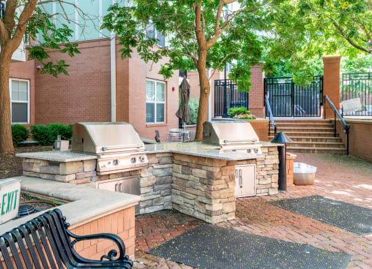 Community Grilling Station at 800 Carlyle, Alexandria, VA, 22314