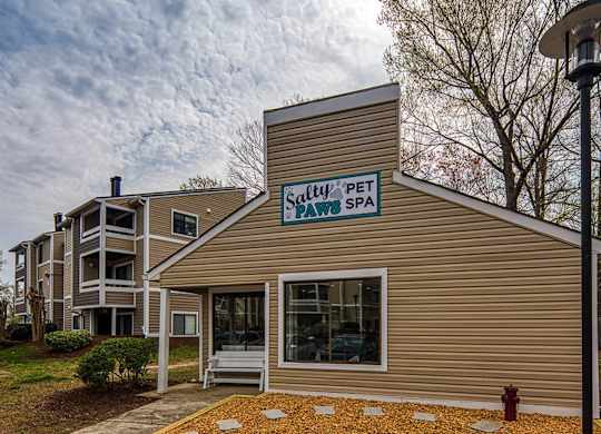 Pet Spa at Compass at City Center, Newport News, VA
