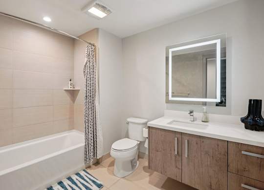 Bathroom With Bathtub at The Mansfield at Miracle Mile, Los Angeles, CA