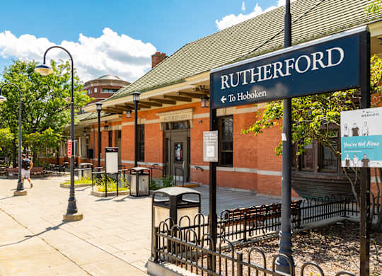 A sign that says Rutherford is on a pole at Vermella Lyndhurst apartments, Lyndhurst, NJ, 07071