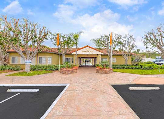 Exterior at Sunbow Villas Apartments