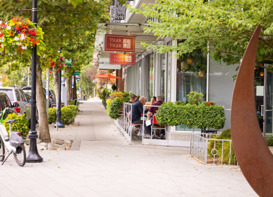 Neighborhood at Axis, Seattle, WA