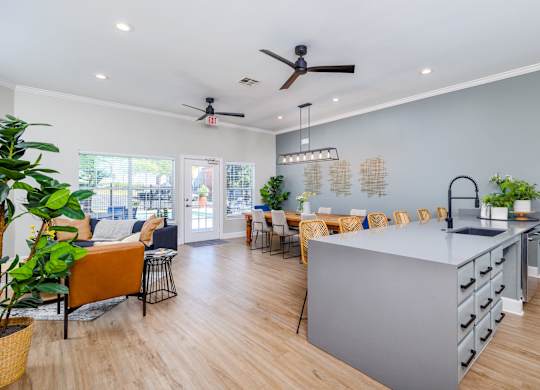 Living at Clear Creek Meadows Apartments, Texas, 76522