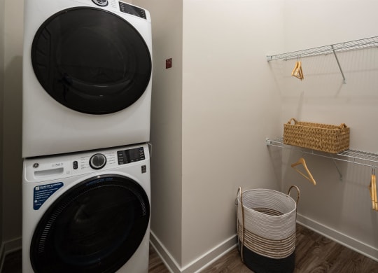 Walk-in closet with washer and dryer