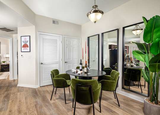 Dining Room at Tuscany Ridge Apartments