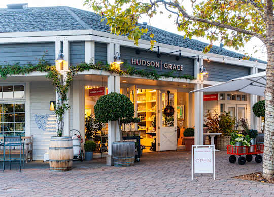 A storefront with a sign that says