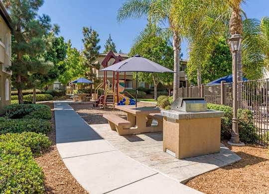 Greenspace Walking Trails at The Landing at Ocean View Hills Apartments