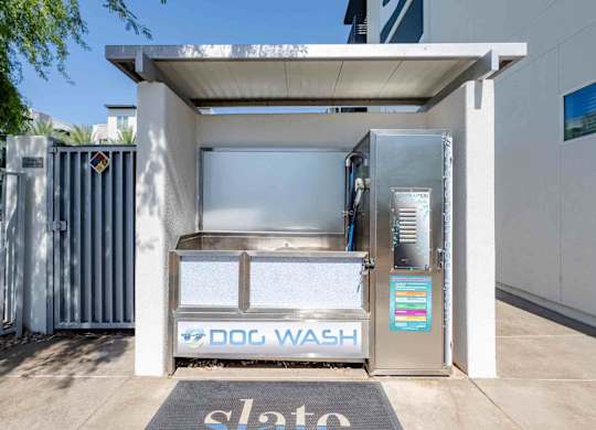 a dog wash is available at the front of the building at slate scottsdale