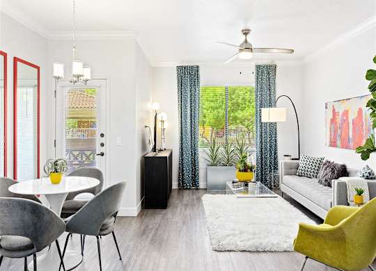 San Portella, Tempe, AZ, Living Area