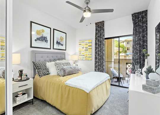 San Portella, Tempe, AZ, Bedroom